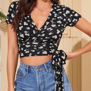 Daisy Floral Crop top